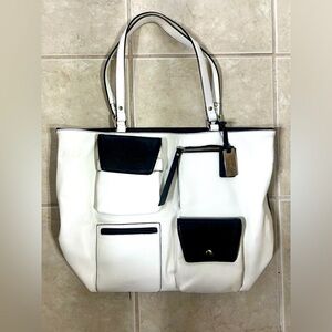 Nine West Black and White Leather tote bag organizer bag Like New